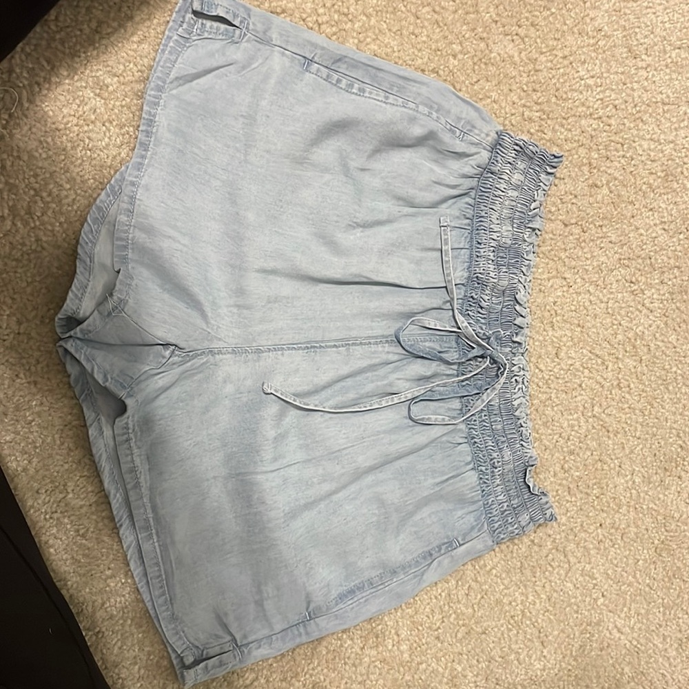 Women’s shorts